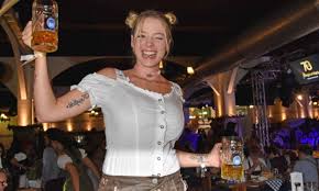 Anne Wünsche Fapello